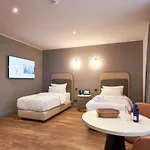Fourty Three Luxury Serviced 5* Dusseldorf