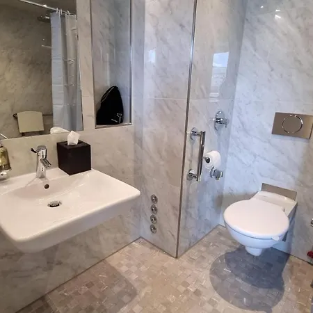 Fourty Three Luxury Serviced