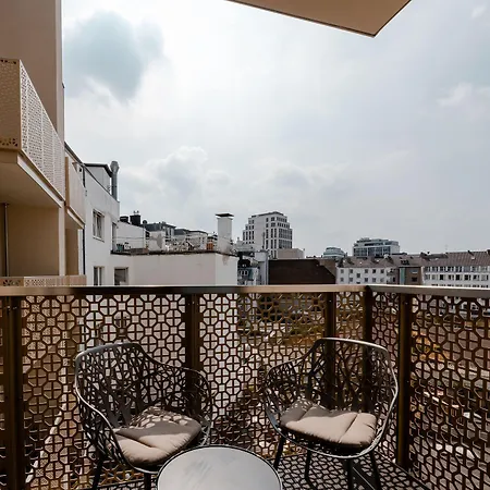 Fourty Three Luxury Serviced Aparthotel 5*