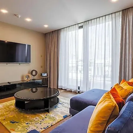 Fourty Three Luxury Serviced Apartmanhotel 5*