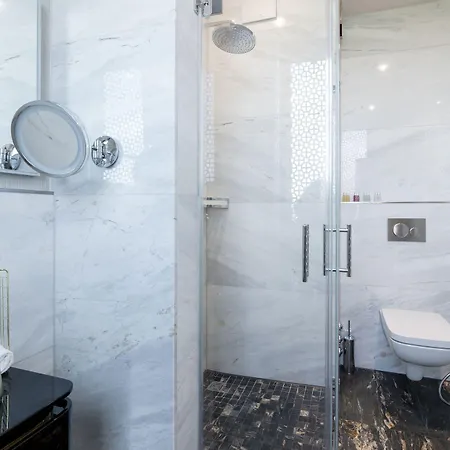 Aparthotel Fourty Three Luxury Serviced Dusseldorf