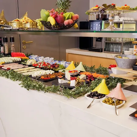 Fourty Three Luxury Serviced 5* Dusseldorf
