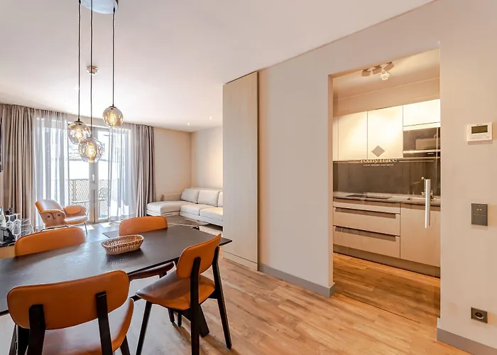 Aparthotel Fourty Three Luxury Serviced 5*