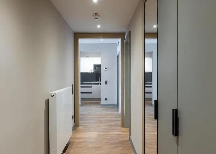 Aparthotel Fourty Three Luxury Serviced