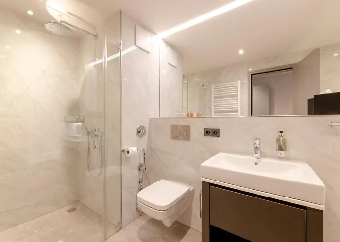 Fourty Three Luxury Serviced Aparthotel